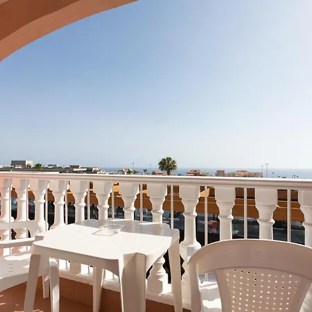 Apartahotel El Duque Costa Adeje (Tenerife)