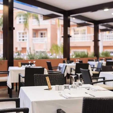 Apartahotel El Duque Costa Adeje (Tenerife)