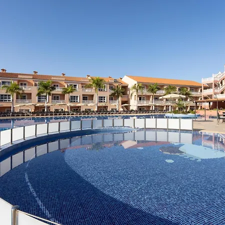 Apartmanhotel El Duque 4*
