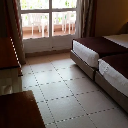 El Duque Apartahotel 4*