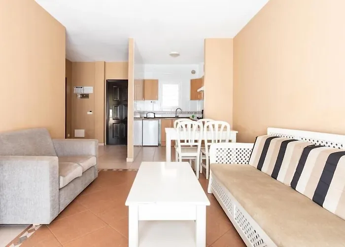 Apartment El Duque 4*